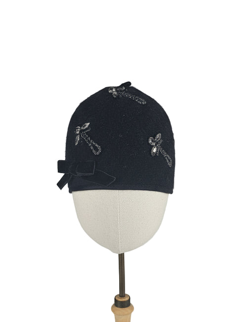 CAPPELLO  CON STRASS E FIOCCO NERO     LE CHAPEAU