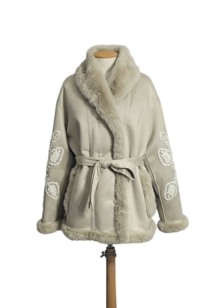 GIACCONE ECOFUR CON RICAMO     VIOLANTI