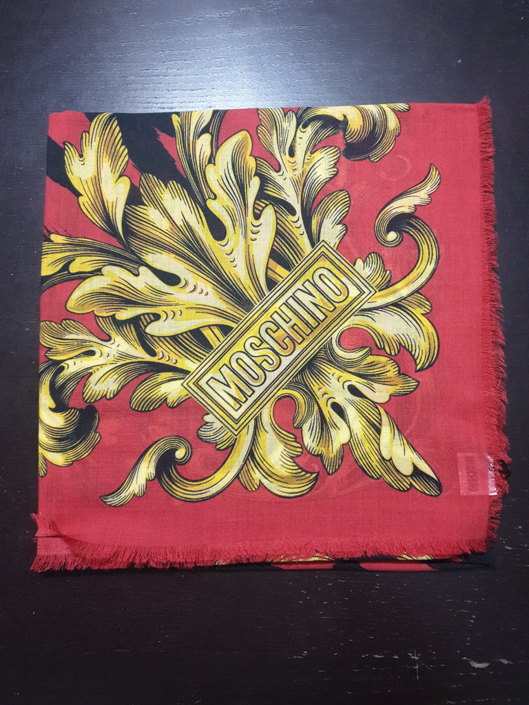 SCIARPA CON STAMPA MOSCHINO